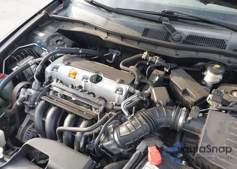 2010 Honda Accord 2.4 Lx z USA, uszkodzony, nr VIN 1HGCP2F39AA055551